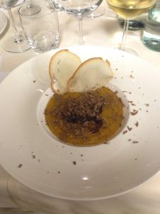 Vellutata di zucca con tartufo nero